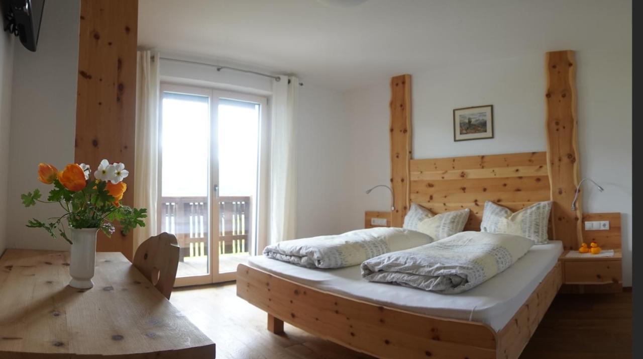 ברסאנונה Agriturismo Gfaderhof מראה חיצוני תמונה